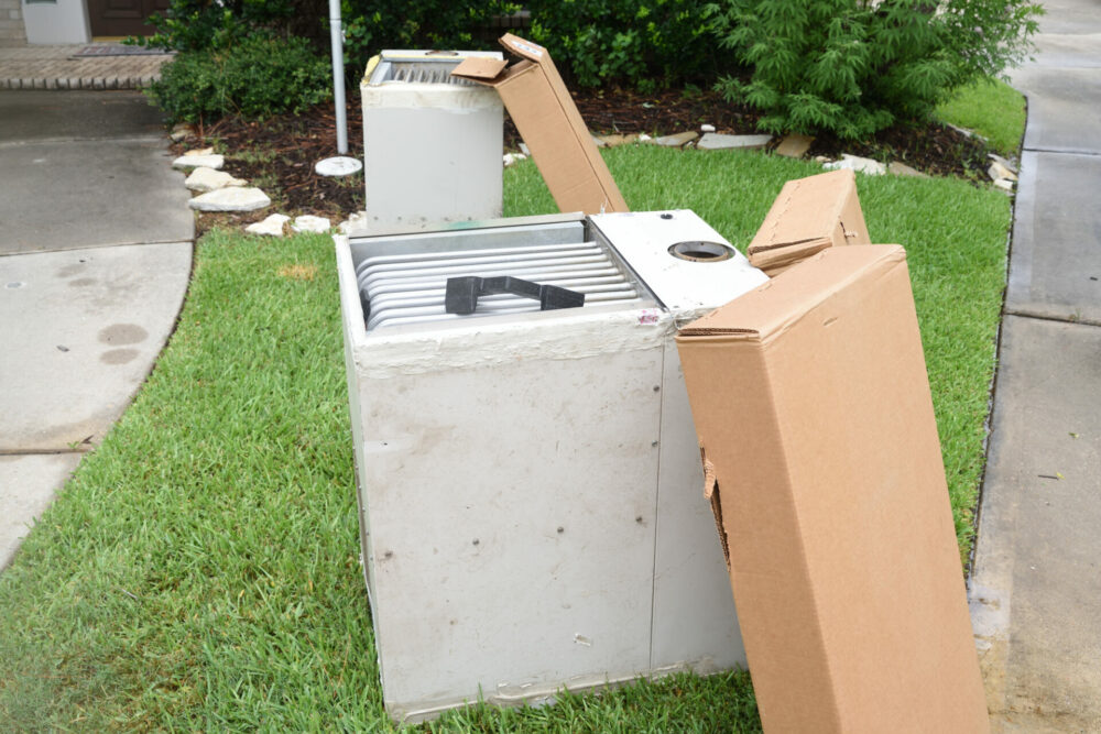 The Benefits of Using a Professional Trash Hauling Service